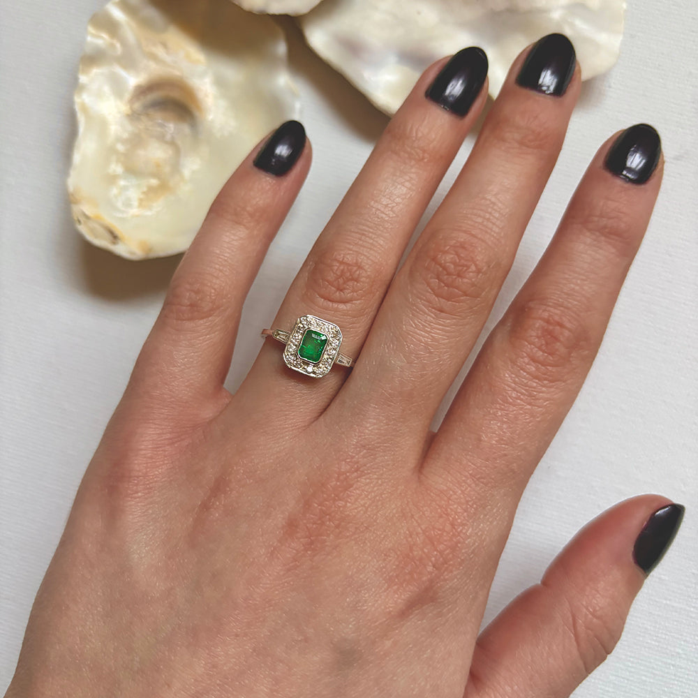 Vintage Emerald & Diamond Cluster Ring