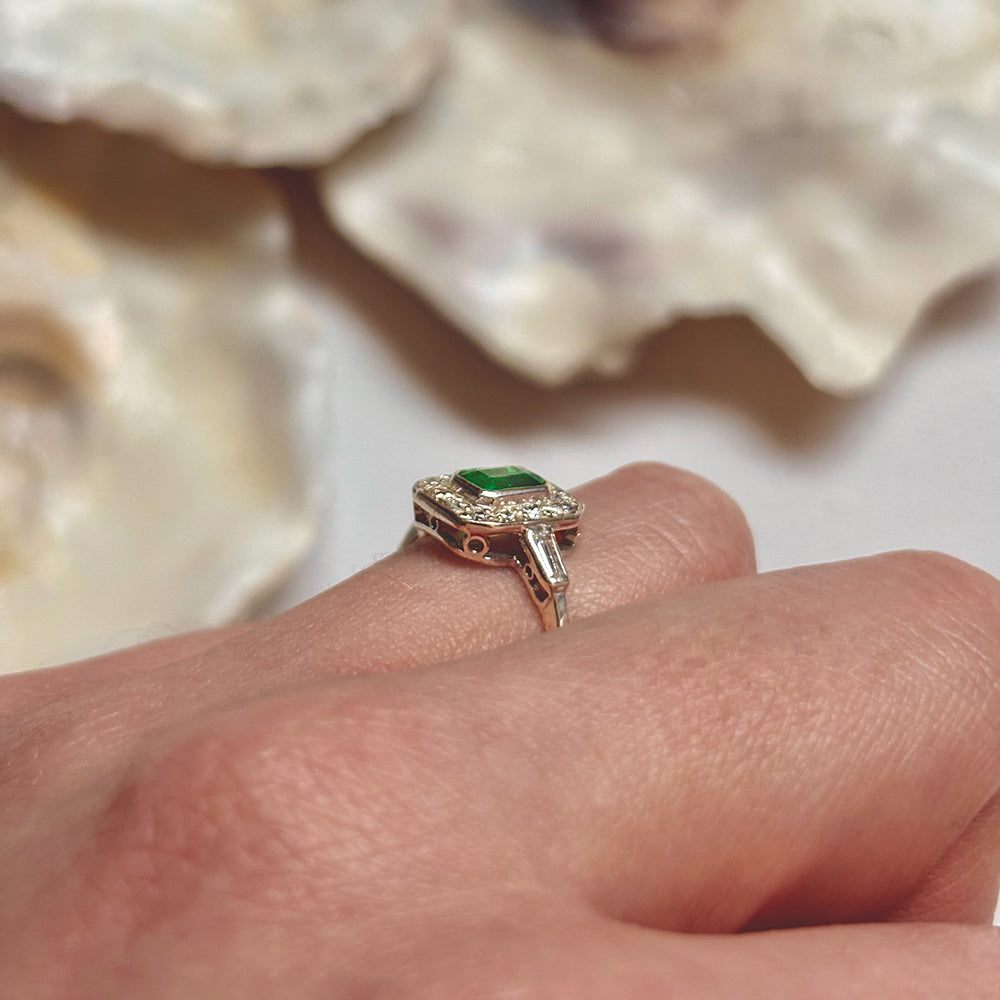 Vintage Emerald & Diamond Cluster Ring