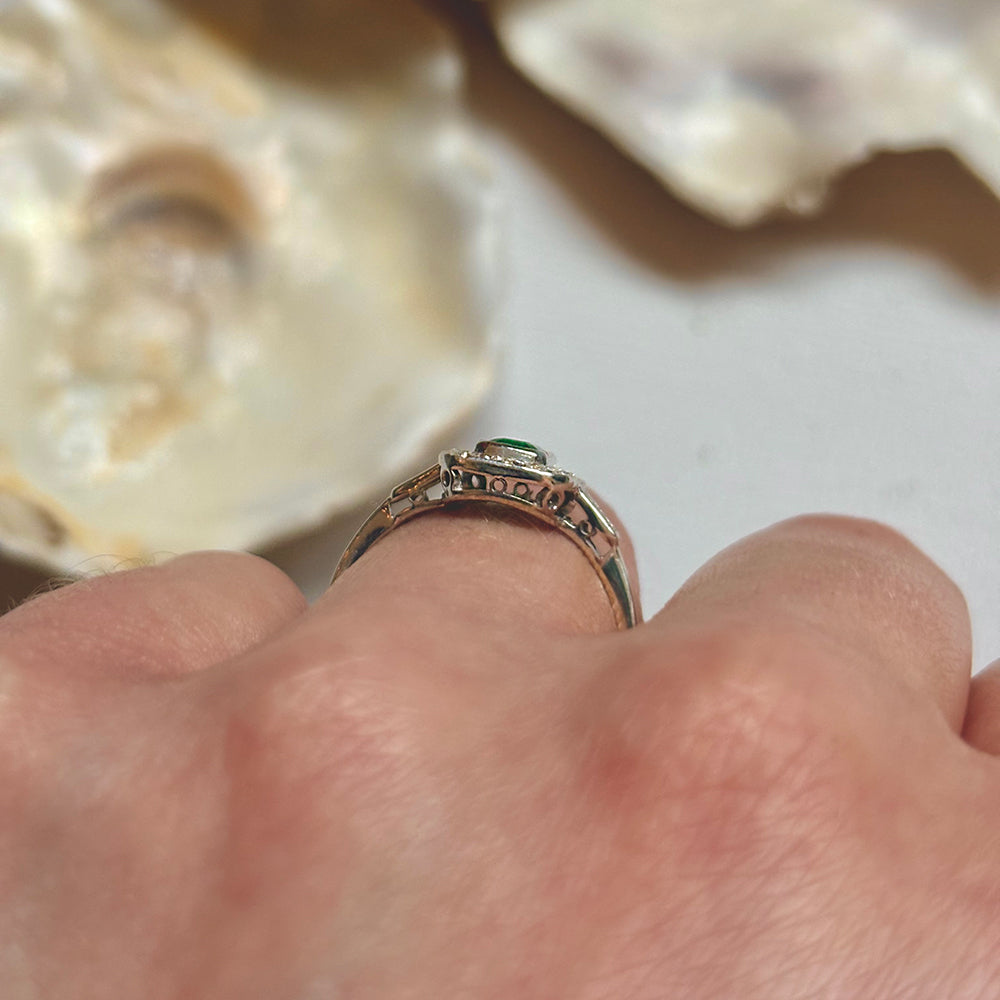 Vintage Emerald & Diamond Cluster Ring