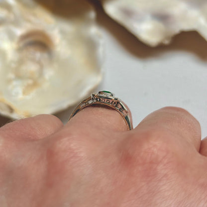 Vintage Emerald & Diamond Cluster Ring