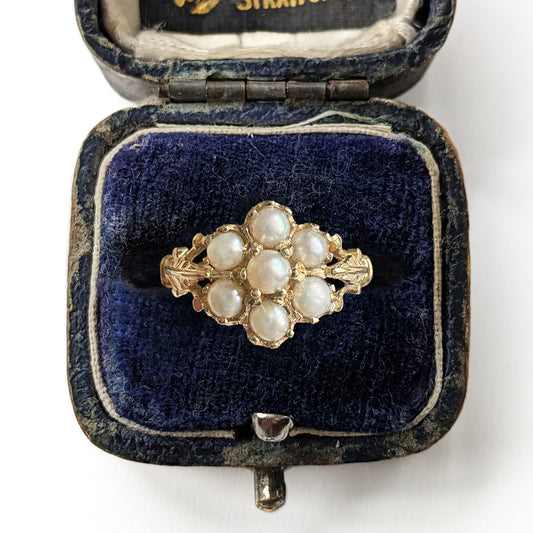1999 Vintage Pearl Cluster Ring