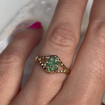 c1980's Vintage Emerald Cluster Ring