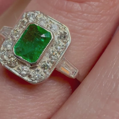Vintage Emerald & Diamond Cluster Ring