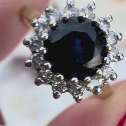 1986 Vintage 1.5ct Sapphire & 0.25ct Diamond Cluster Ring