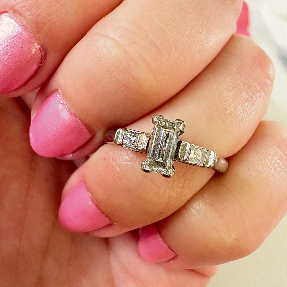 Vintage 18ct White Gold 0.55ct Baguette Diamond Ring