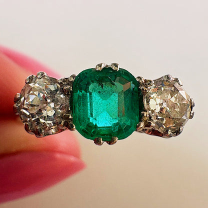 Antique Platinum 1ct Emerald & 0.50ct Diamond Trilogy Ring