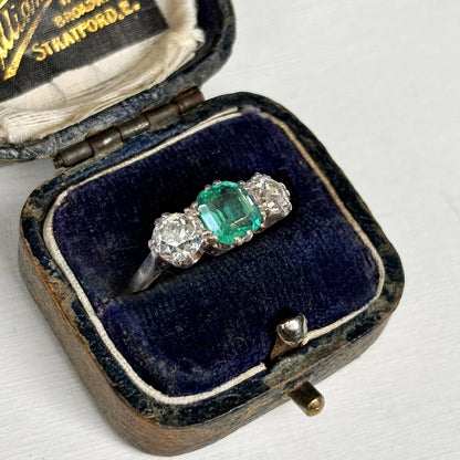 Antique Platinum 1ct Emerald & 0.50ct Diamond Trilogy Ring