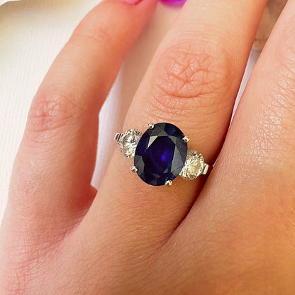 Vintage 18ct White Gold 2.2ct Sapphire & 0.66ct Diamond Trilogy Ring