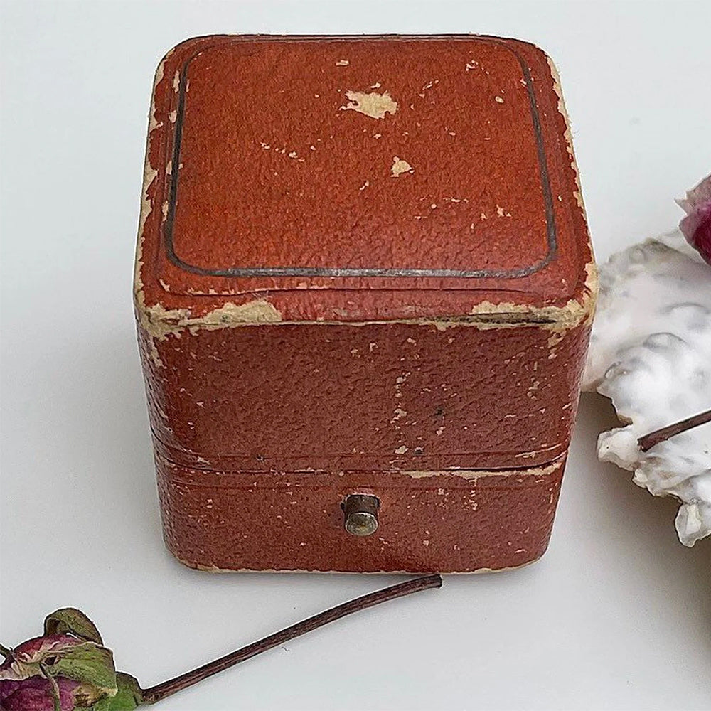 Antique Tan Leather Ring Box