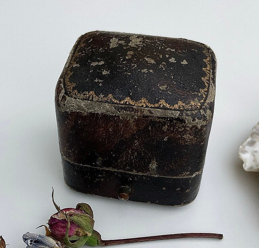 Antique Brown Leather Victorian Ring Box