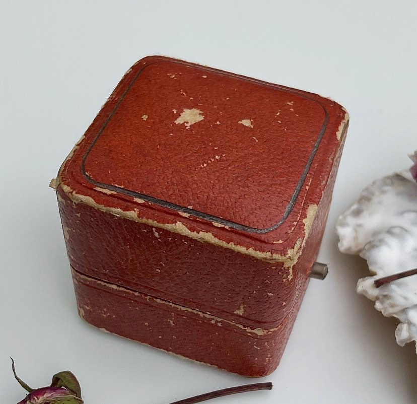 Antique Tan Leather Ring Box